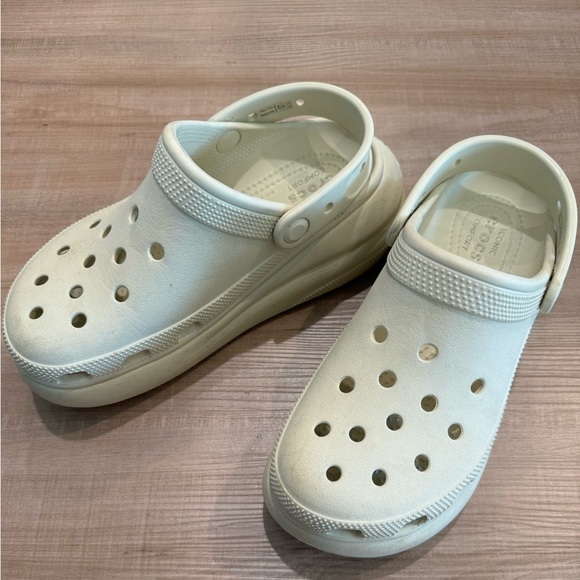 Platform Crocs In Bone Color - Picture 4 of 5